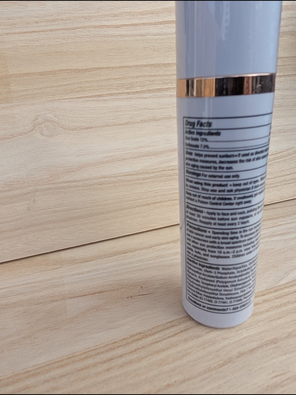DRMTLGY Universal Tinted Moisturizer SPF46 — New In Sealed Bottle - Picture 4 of 7